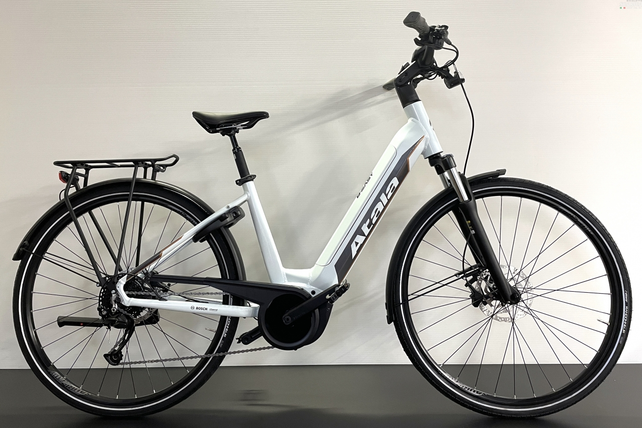 ATALA B-EASY A9.2 DONNA 500WH 28 9V BIANCO GRIGIO - ATALA BIKES 3 ATALA B-EASY A9.2 DONNA 500WH 28 9V BIANCO GRIGIO - ATALA BIKES